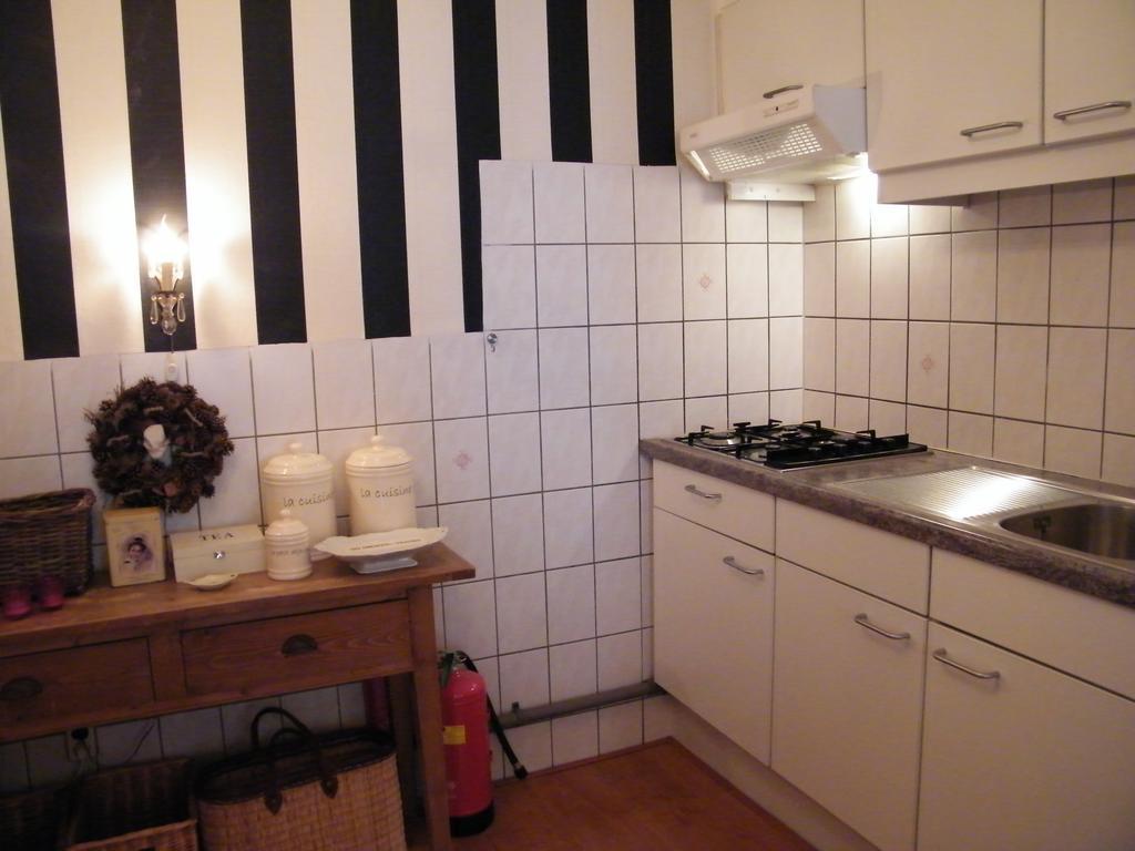 La Perle Apartment Utrecht Bagian luar foto